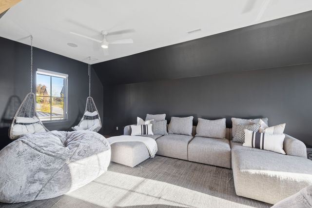 7573 Whiskey Rd, College Grove, TN 37046