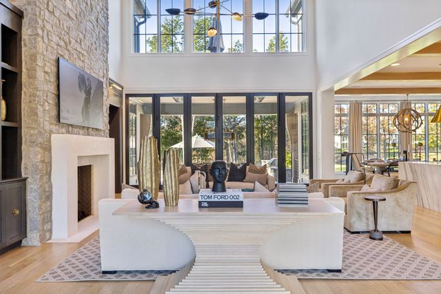 7573 Whiskey Rd, College Grove, TN 37046