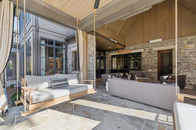 7573 Whiskey Rd, College Grove, TN 37046