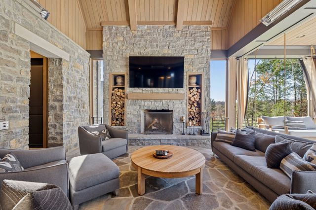 7573 Whiskey Rd, College Grove, TN 37046