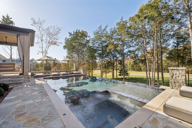 7573 Whiskey Rd, College Grove, TN 37046