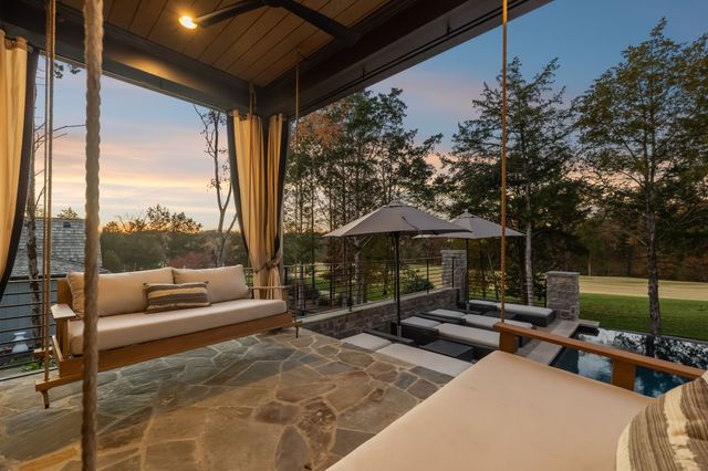 7573 Whiskey Rd, College Grove, TN 37046