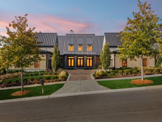 7573 Whiskey Rd, College Grove, TN 37046