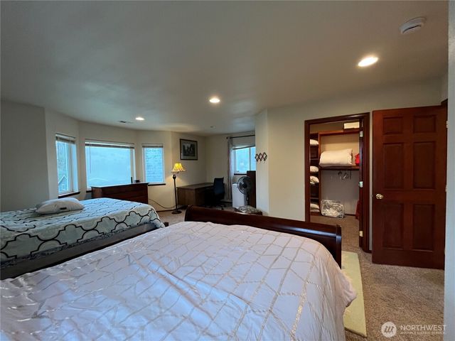 14231 53rd Avenue S, Tukwila, WA 98168