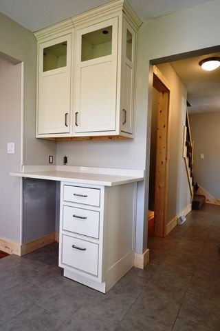 2115 Ashworth Road, West Des Moines, IA 50265