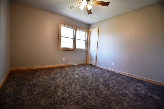 2115 Ashworth Road, West Des Moines, IA 50265