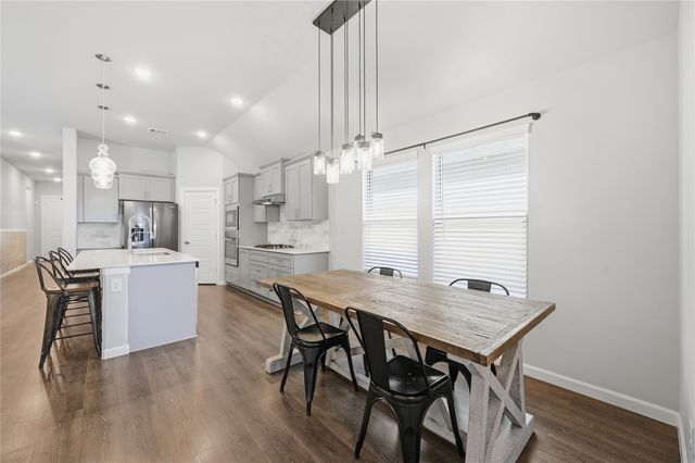 12448 Iveson Drive, Fort Worth, TX 76052