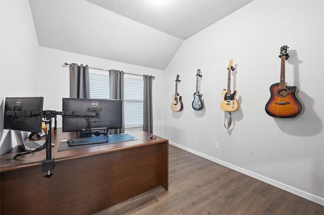 12448 Iveson Drive, Fort Worth, TX 76052