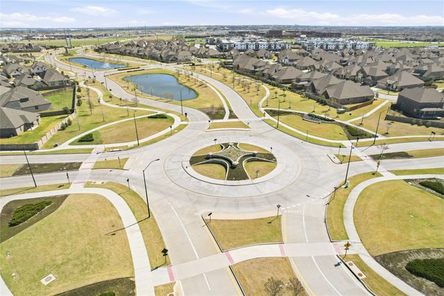 12448 Iveson Drive, Fort Worth, TX 76052