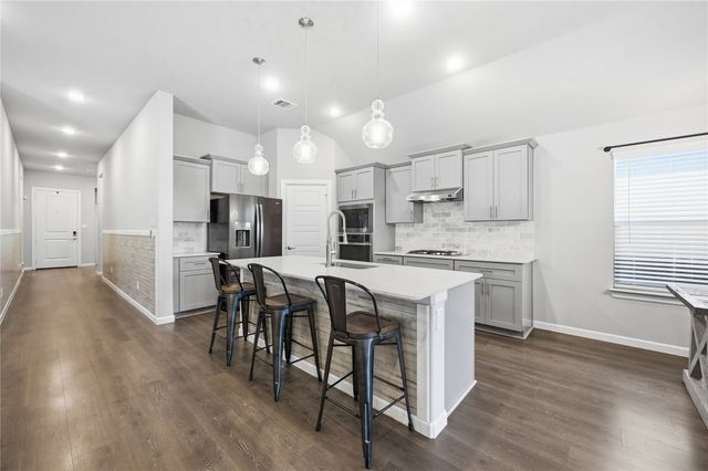 12448 Iveson Drive, Fort Worth, TX 76052