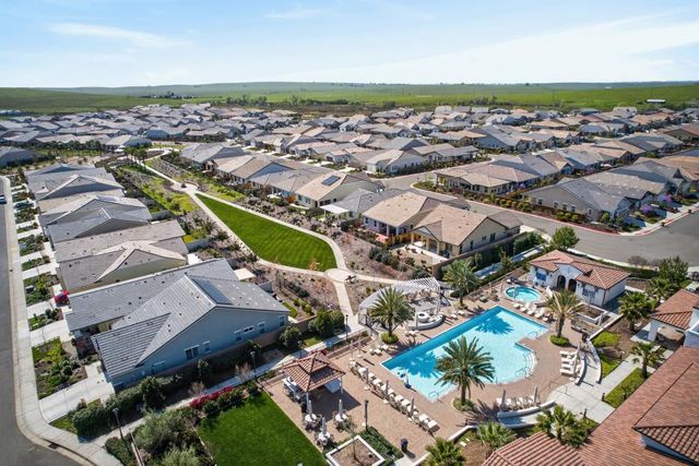 6611 Samba Way, El Dorado Hills, CA 95762