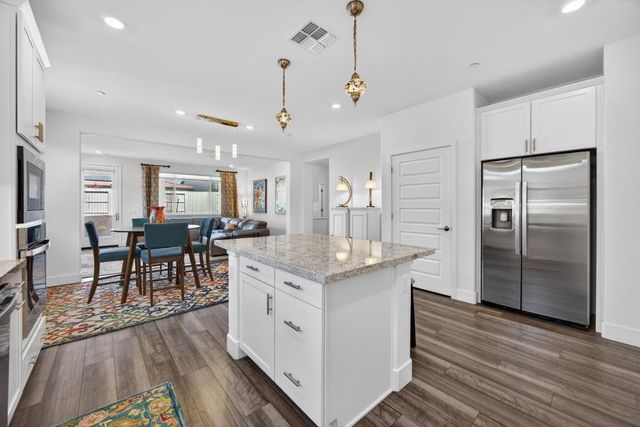 6611 Samba Way, El Dorado Hills, CA 95762