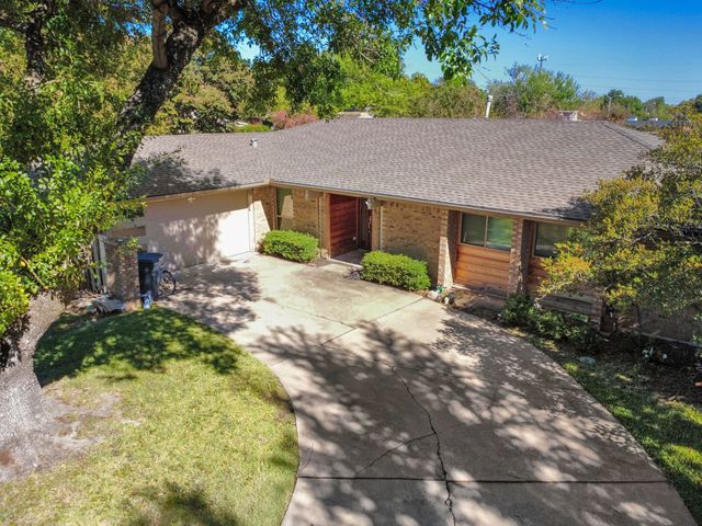 15606 Kingscrest Circle, Dallas, TX 75248