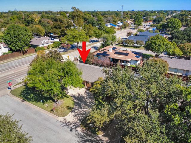 15606 Kingscrest Circle, Dallas, TX 75248