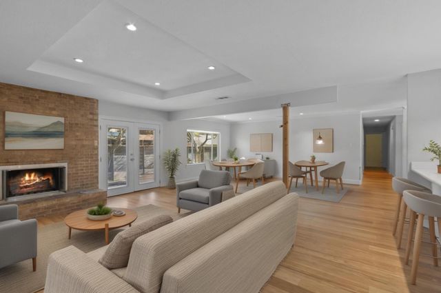 15606 Kingscrest Circle, Dallas, TX 75248