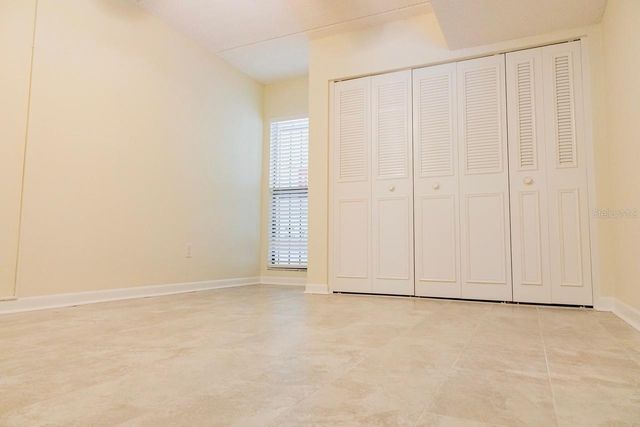 208 LAKE HOWARD DRIVE NW 104, Winter Haven, FL 33880