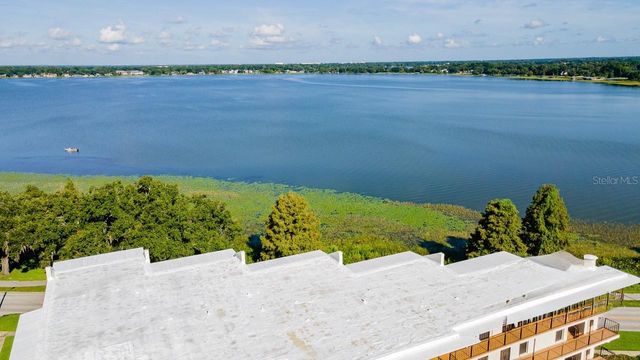 208 LAKE HOWARD DRIVE NW 104, Winter Haven, FL 33880