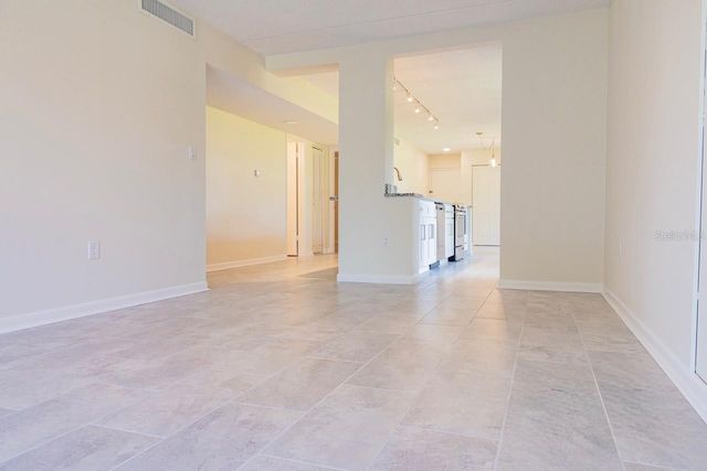 208 LAKE HOWARD DRIVE NW 104, Winter Haven, FL 33880