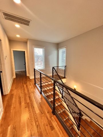 709 28th Ave, N, Nashville, TN 37208