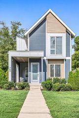 709 28th Ave, N, Nashville, TN 37208
