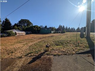 0 W E AVE, La Center, WA 98629