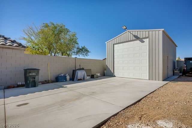 7100 West Meranto Avenue, Las Vegas, NV 89178