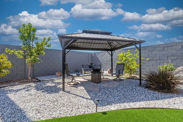 7100 West Meranto Avenue, Las Vegas, NV 89178