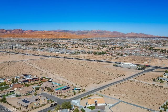 7100 West Meranto Avenue, Las Vegas, NV 89178
