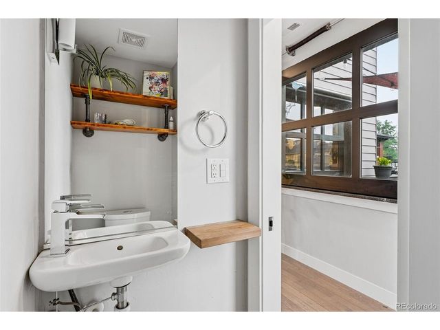 1897 York St, Denver, CO 80206