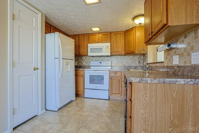 3670 Centurion Drive, Cincinnati, OH 45211