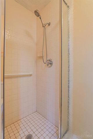 3670 Centurion Drive, Cincinnati, OH 45211