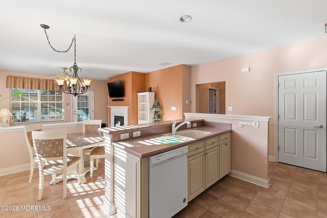 9 Harbor Place, Barnegat, NJ 08005