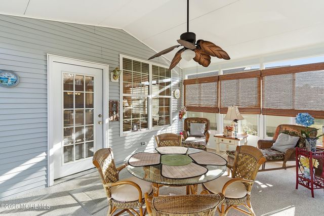 9 Harbor Place, Barnegat, NJ 08005