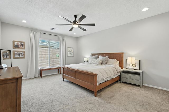 923 Lazuli Road SE, Rio Rancho, NM 87124