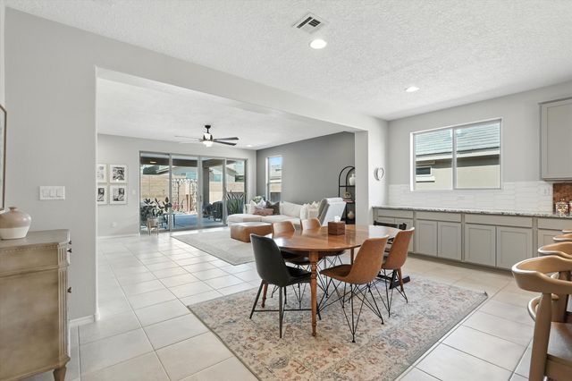 923 Lazuli Road SE, Rio Rancho, NM 87124