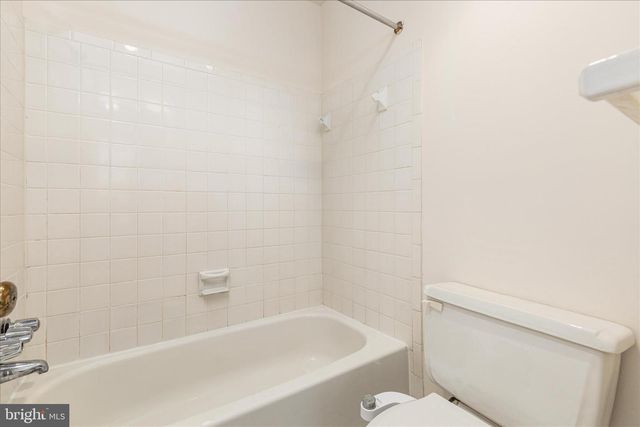 4432 CHASE PARK CT, Annandale, VA 22003