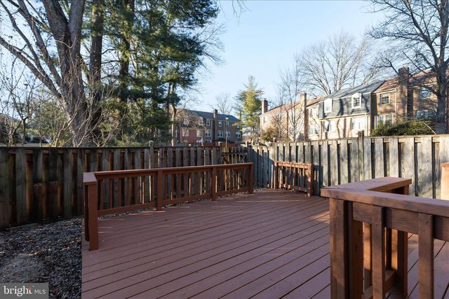 4432 CHASE PARK CT, Annandale, VA 22003