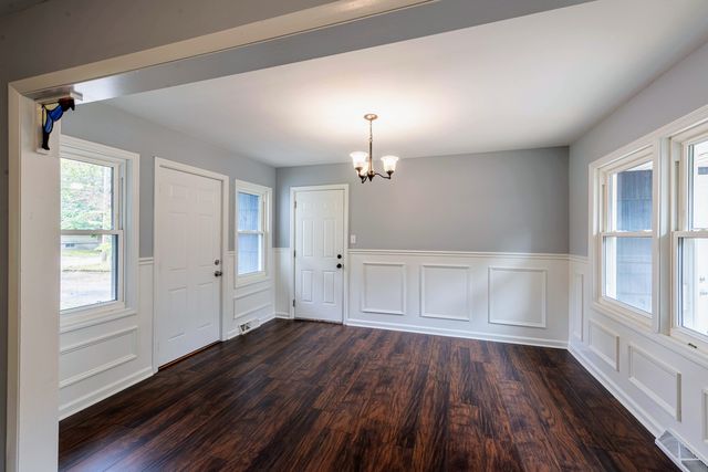 16037 Evans Avenue, South Holland, IL 60473