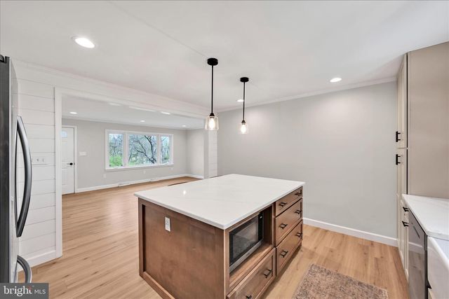332 OWL HILL RD, Lititz, PA 17543