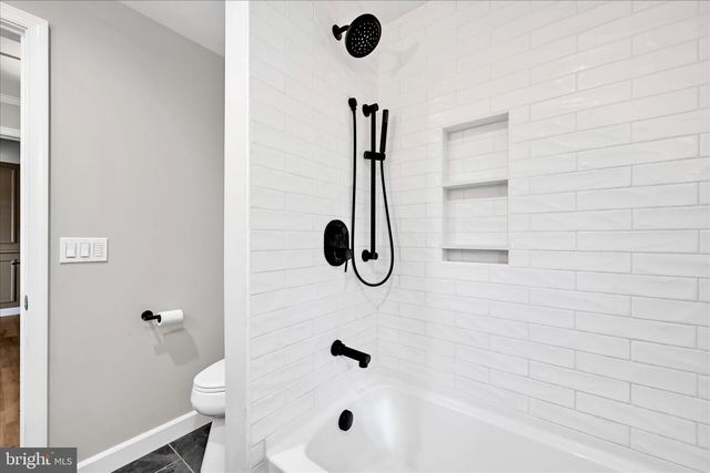 332 OWL HILL RD, Lititz, PA 17543