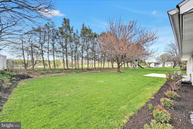 332 OWL HILL RD, Lititz, PA 17543