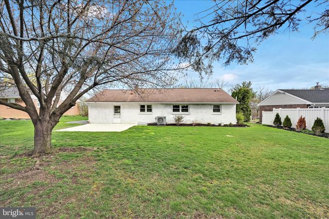 332 OWL HILL RD, Lititz, PA 17543