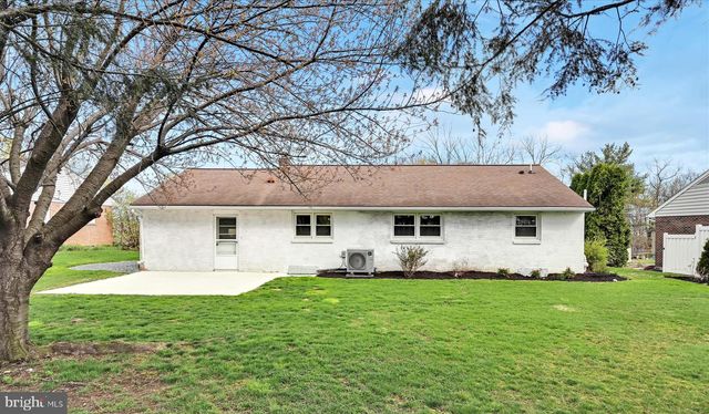 332 OWL HILL RD, Lititz, PA 17543