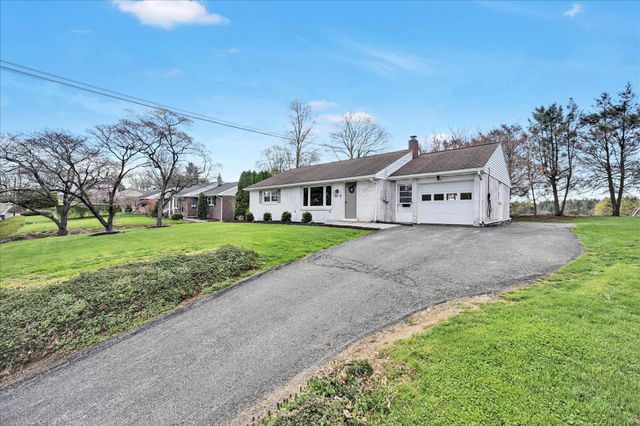 332 OWL HILL RD, Lititz, PA 17543