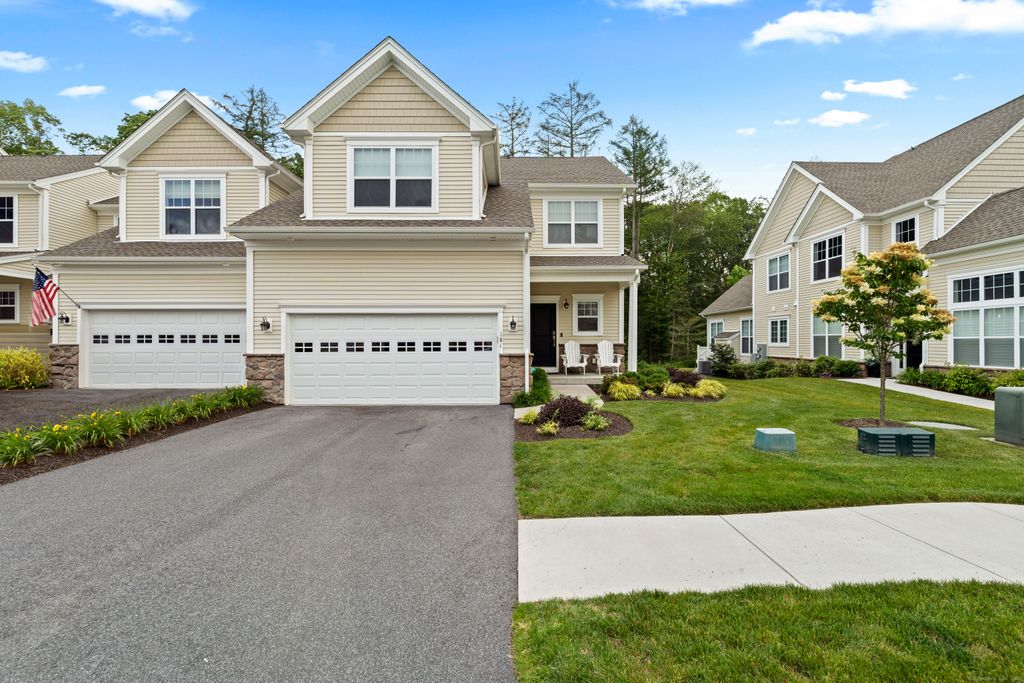 181 Ridgewood Drive 181, Middlebury, CT 06762