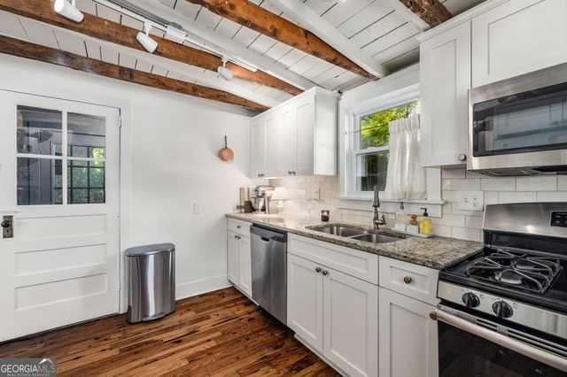 324 Pine Street NE, Marietta, GA 30060