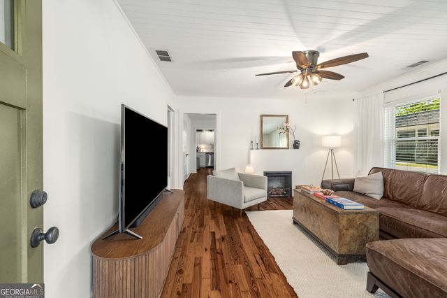 324 Pine Street NE, Marietta, GA 30060