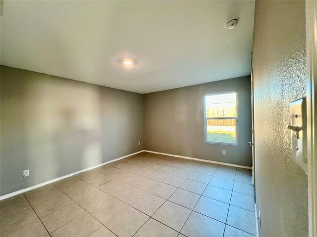 5711 Bristle Leaf Drive, Princeton, TX 75407