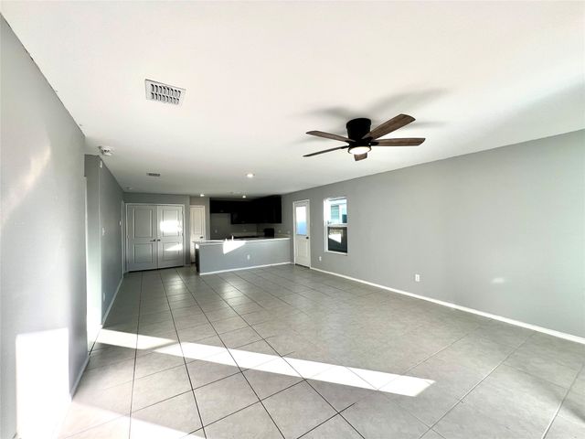 5711 Bristle Leaf Drive, Princeton, TX 75407