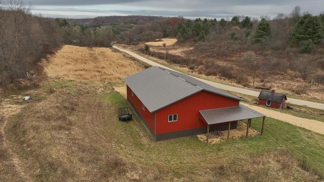 13376 Quarry Drive, Hillsboro, WI 54634